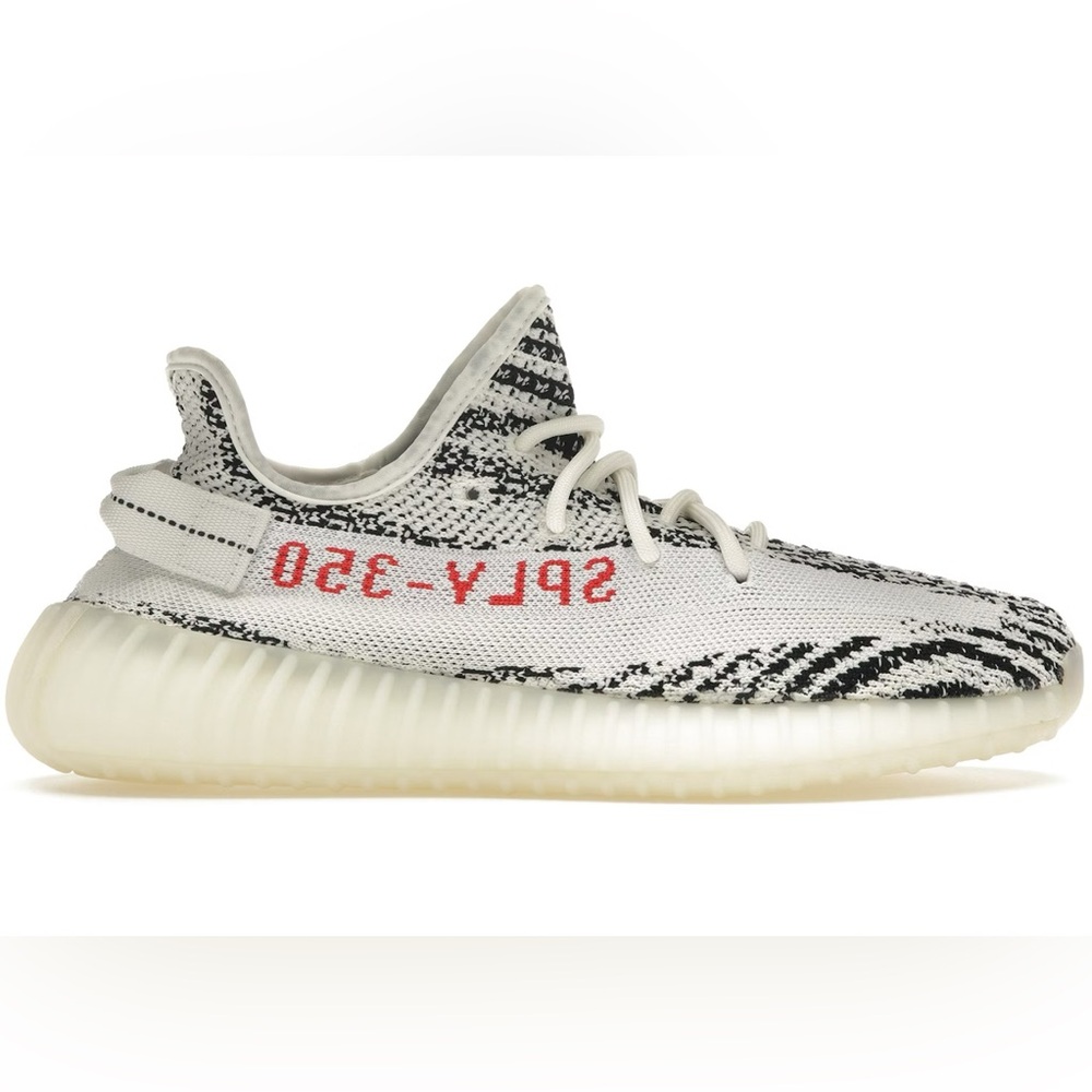 Adidas Yeezy boost 350 V2 Size M7W8.5